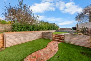 Photo 16- click for photo gallery